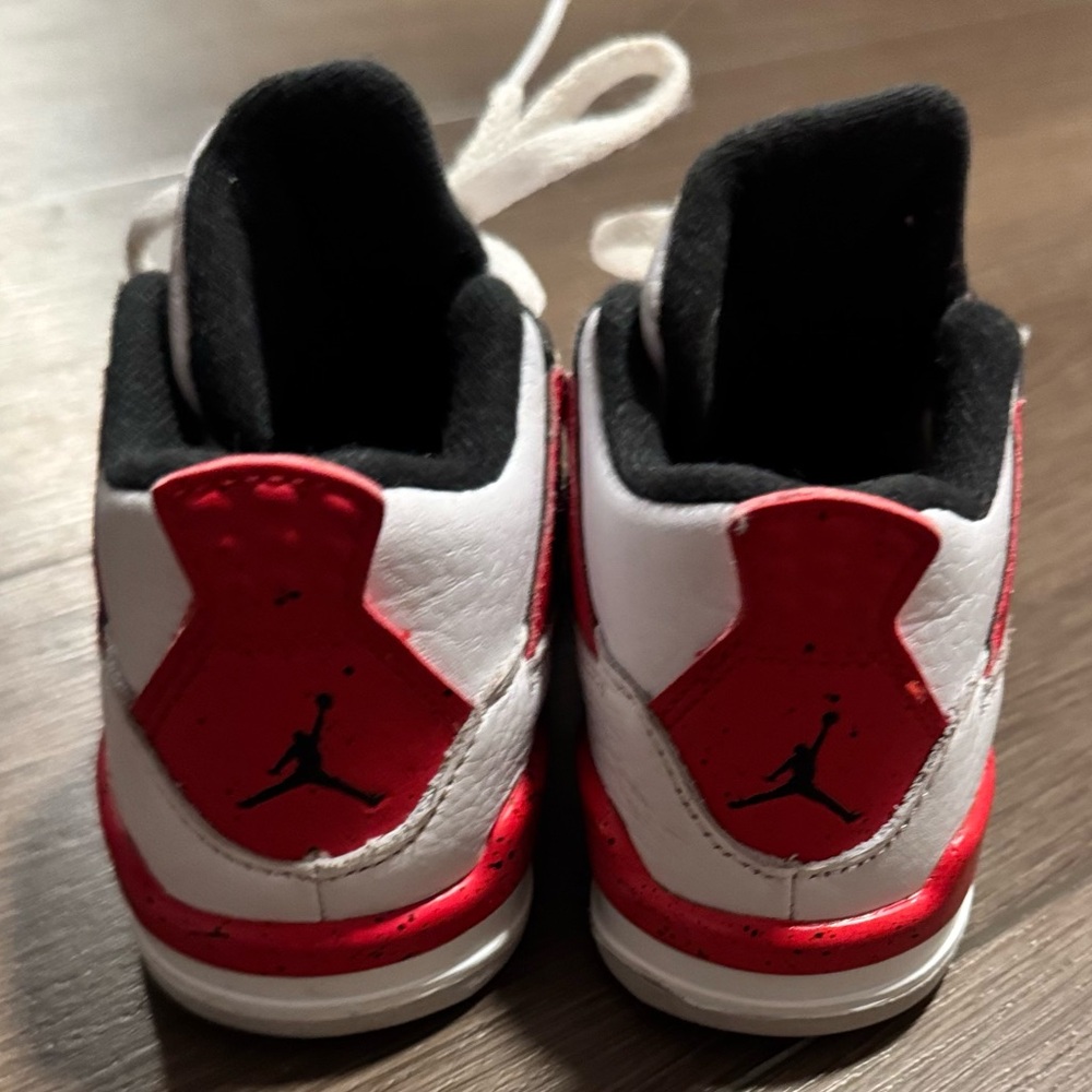 Jordan Fire Red 8c